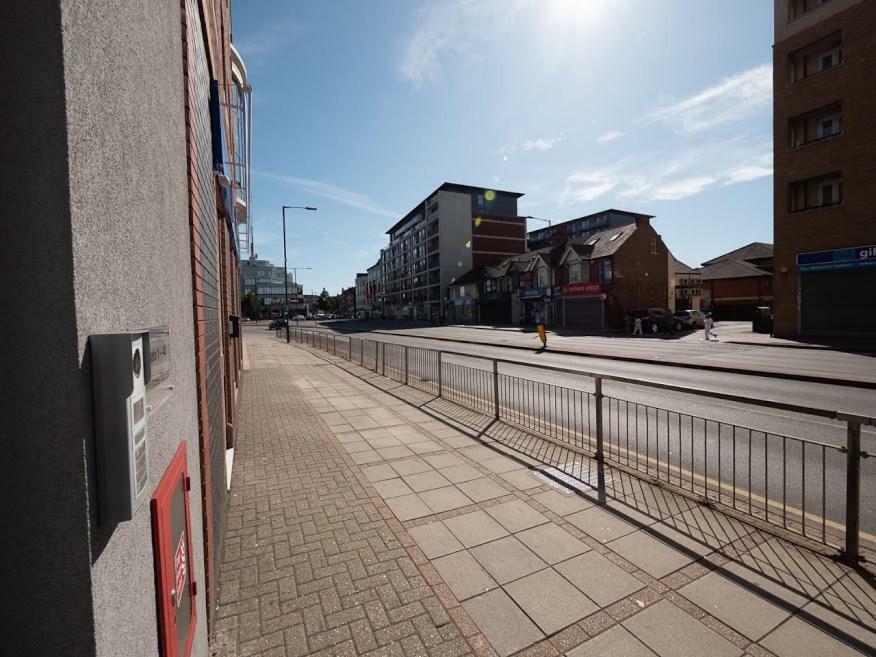 Easystay Slough Central Free Parking Eksteriør billede